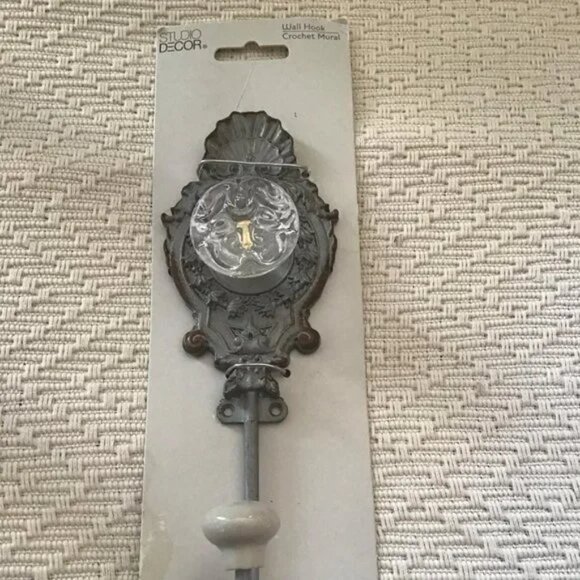 Notting Hill Studio Decor Viewpoint Grey metal Wall Hook - Picture 2 of 3